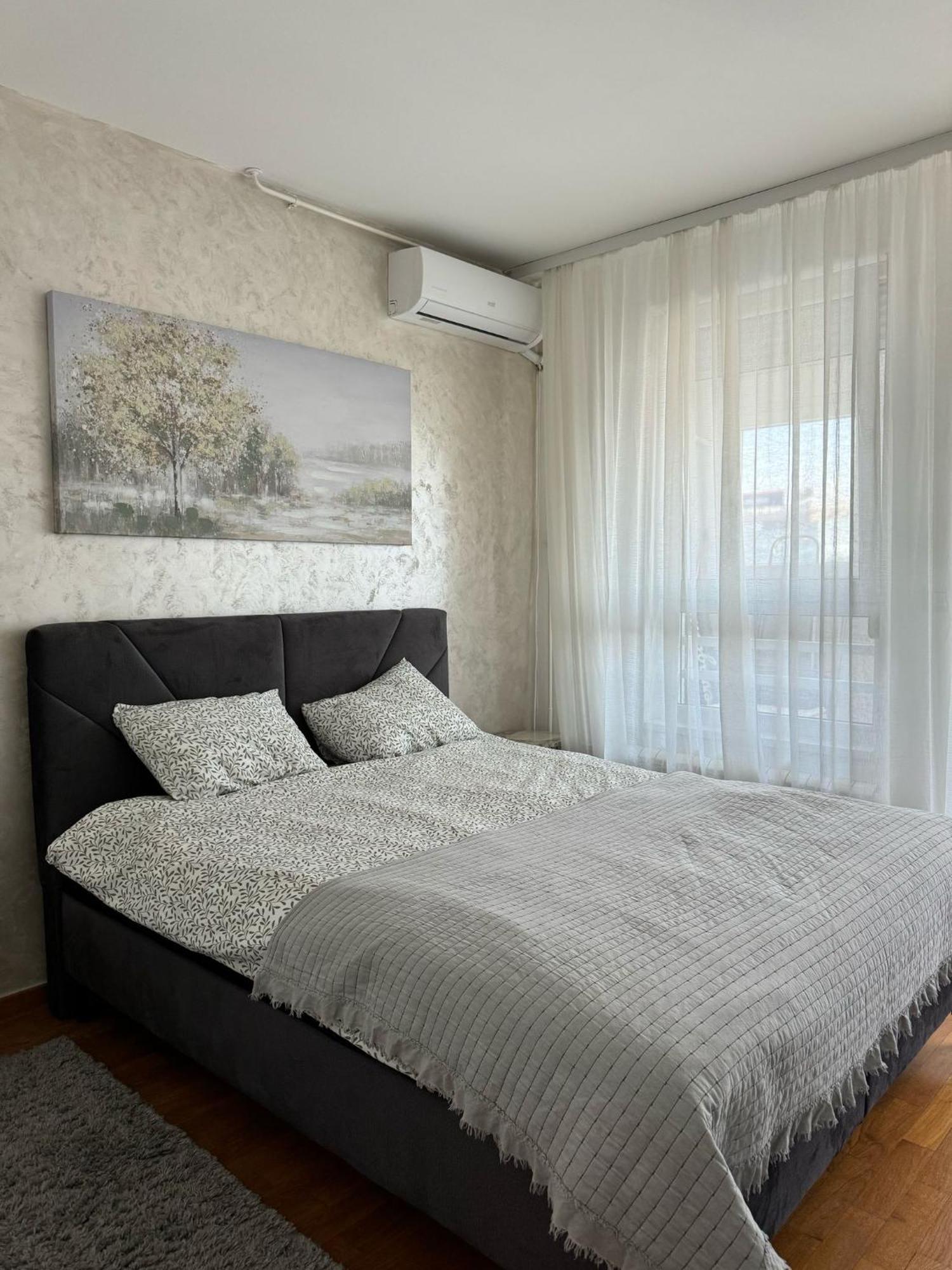 Manhattan Apartman Belvil Belgrade Exterior photo