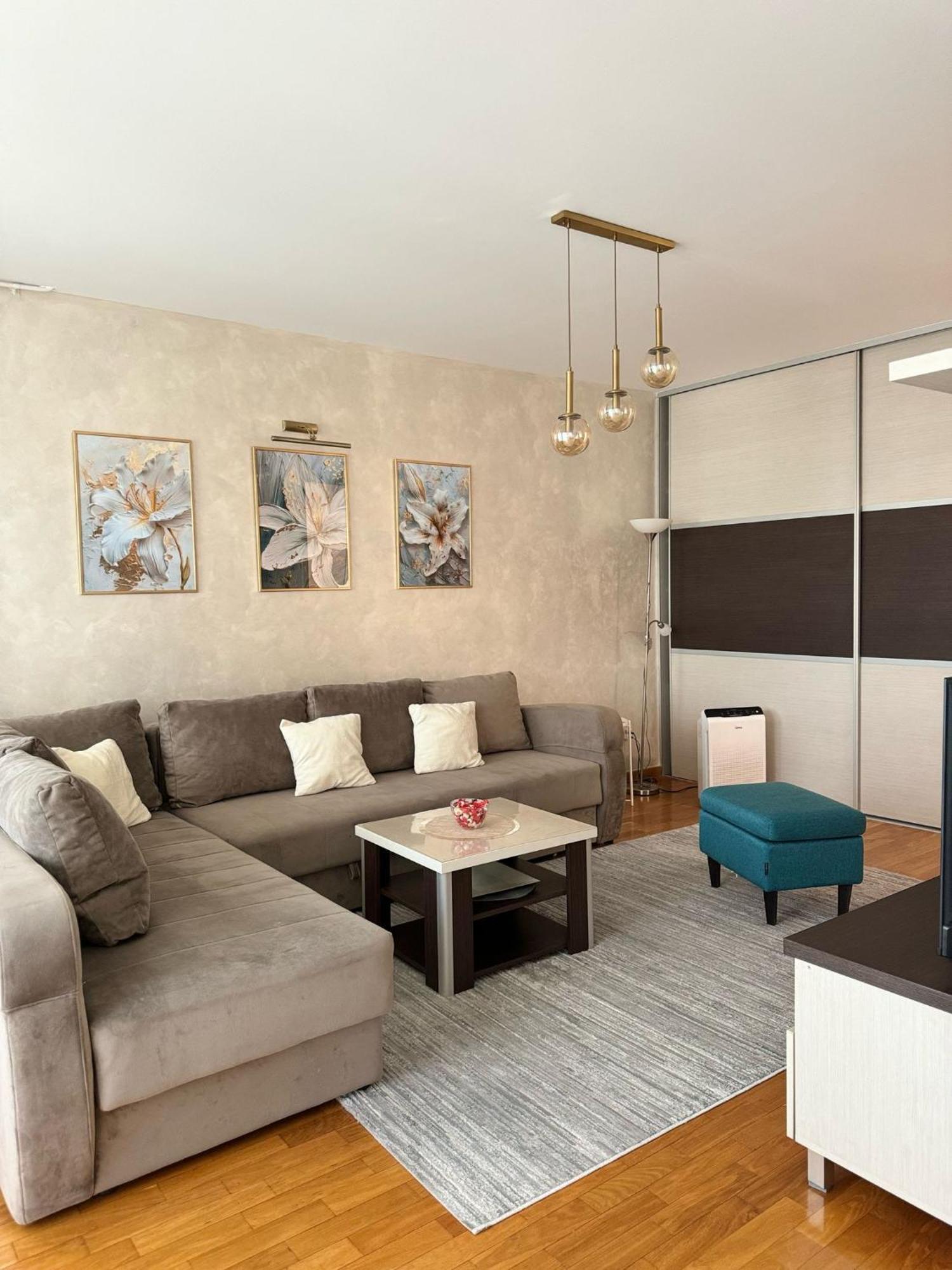 Manhattan Apartman Belvil Belgrade Exterior photo