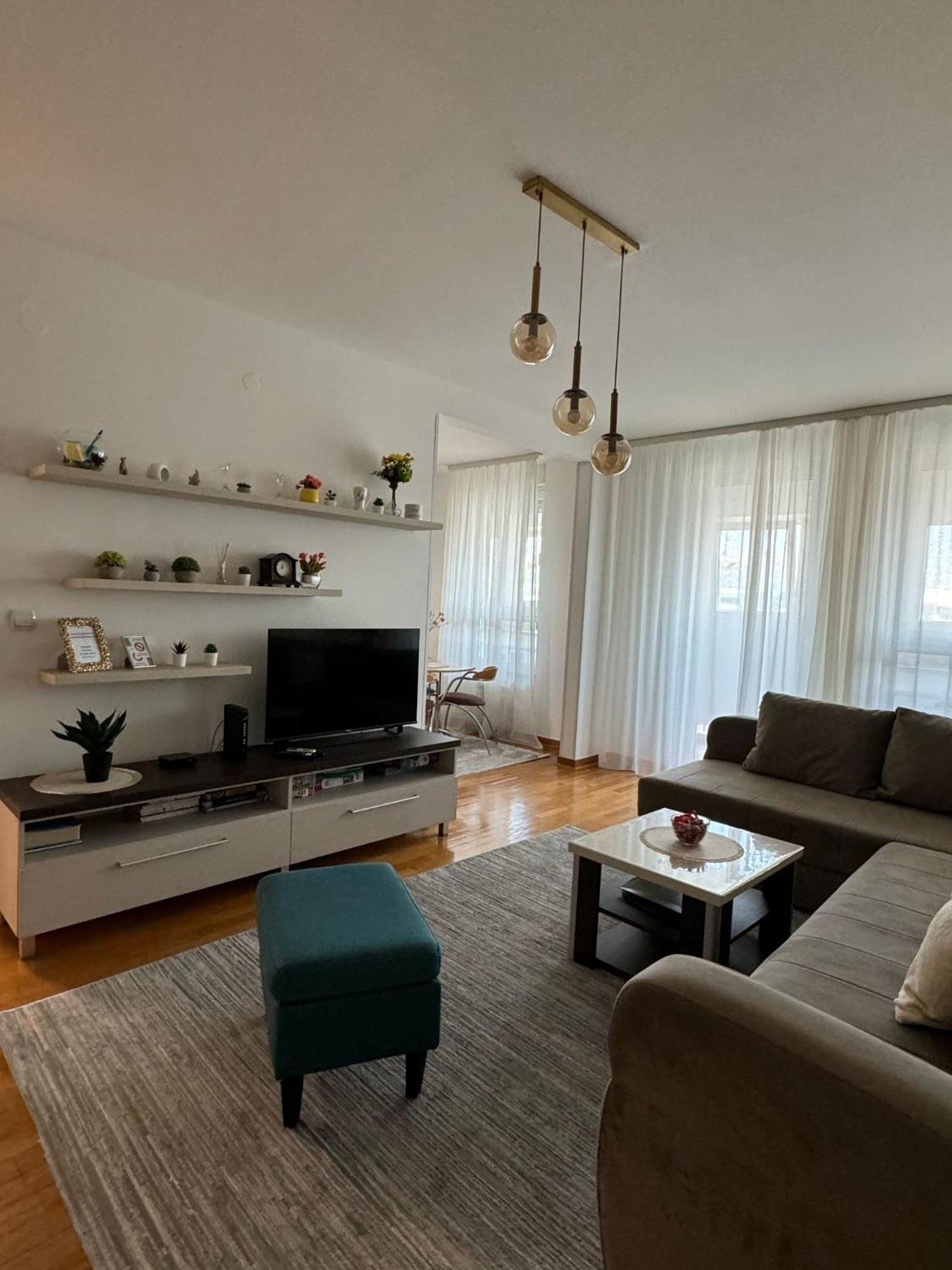 Manhattan Apartman Belvil Belgrade Exterior photo